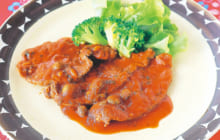 画像：おうちでCOOK – パンにもご飯にも合う 牛肉のケッパートマト煮