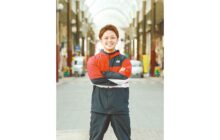 画像：【574号】すてきびと – シェアキッチン「バラエティシェフ」オーナー 古庄 健太さん