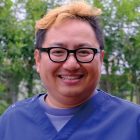小山一静氏