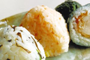 さけとチーズおにぎり