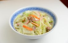 画像：野菜たっぷり具材に濃いめのスープが後を引くちゃんぽん【熊本県合志市】