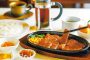 カフェキッチン・モカのステーキ ランチサービス 1078円・150g