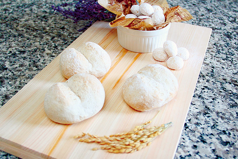 熊本県は、米粉用の米「ミズホチカラ」をブランド化し、生産量・品質ともに高い評価を受けています