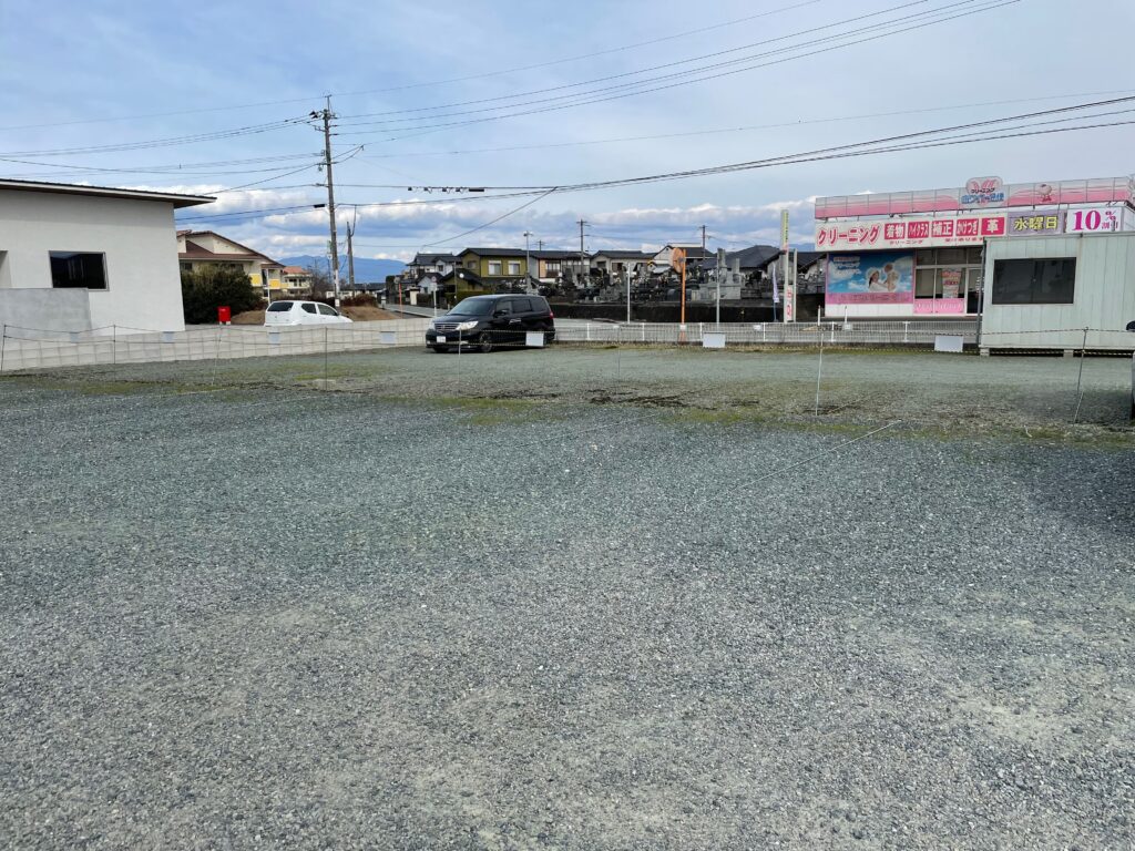 『kumamoto milk』の駐車場