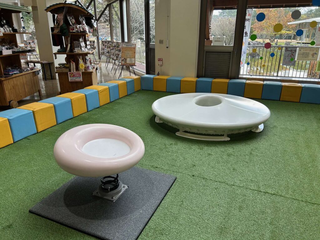 金魚と鯉の郷キッズスペース