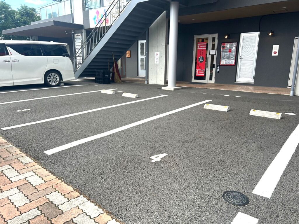 COCOKARA駐車場