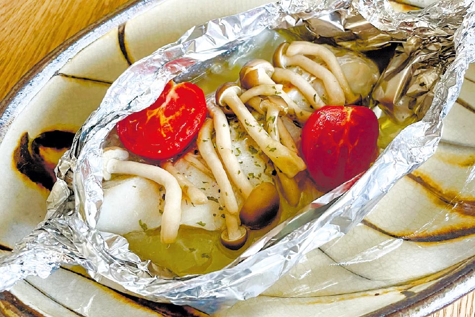 子どもに食べてほしい魚と野菜を一皿に 白身魚と野菜のホイル蒸し