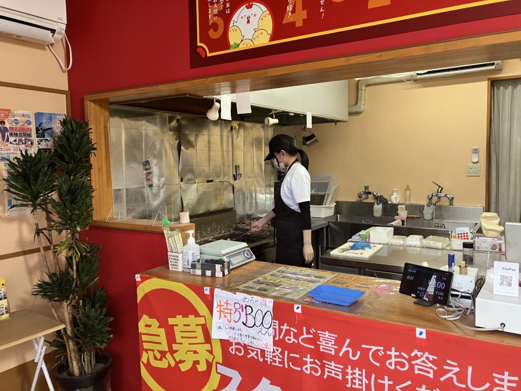 鶏ざんまい　店内