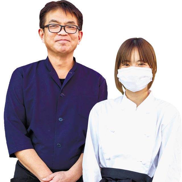 二代目店主の有田義教さんと三代目で娘の田原恵利花さん トマトピューレに使うトマトはハウスに通い、生産にも関わっています。食べ物を大事に、おいしくいただくことを意識しています。ジビエフェアなどにも出ていますよ