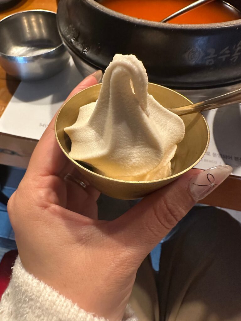 マッコリソフトクリーム