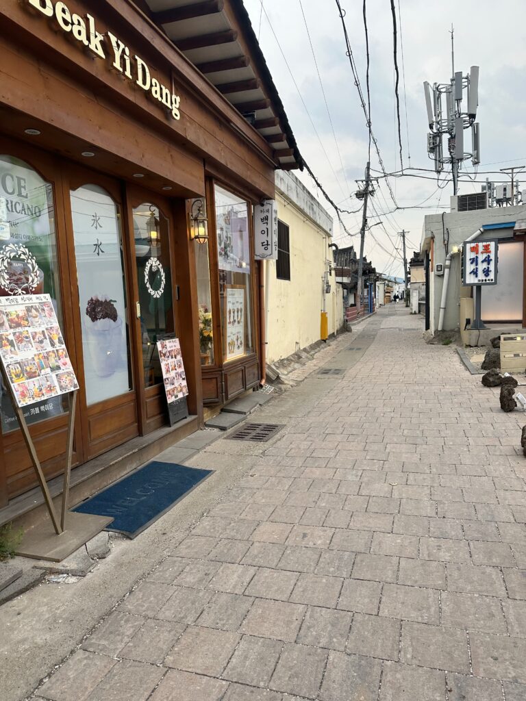 ファンリダンギルの裏通り