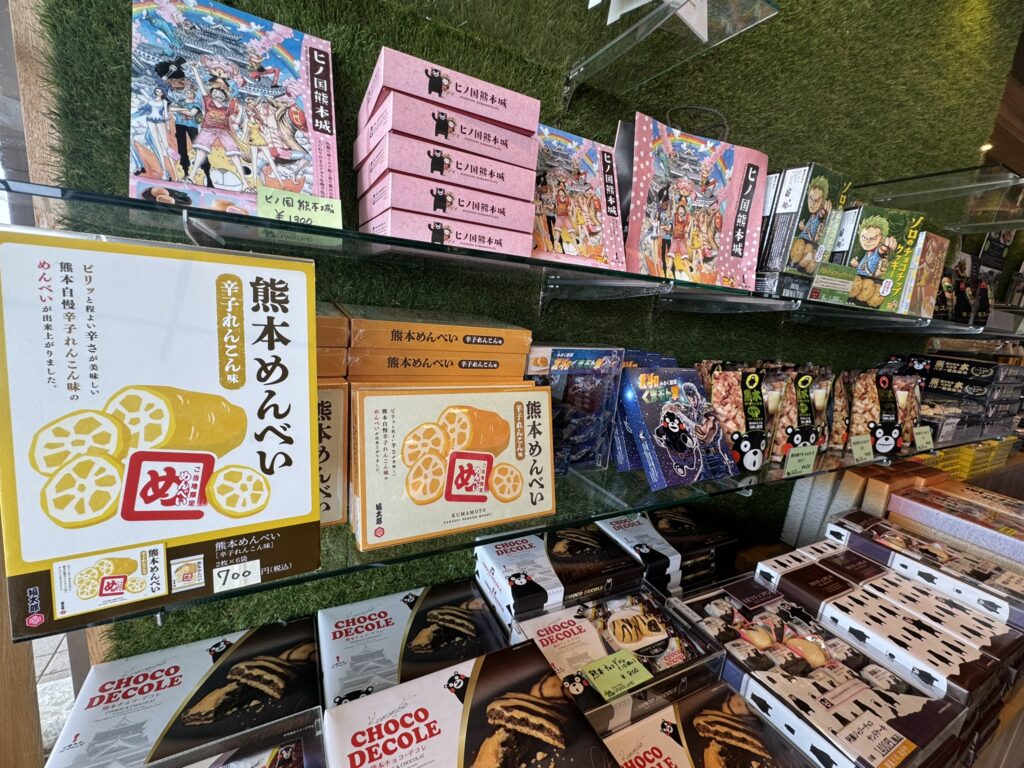 GRASS LAND café & shopの物販コーナー