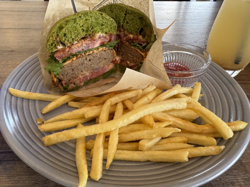 ヌッカバーガーの断面