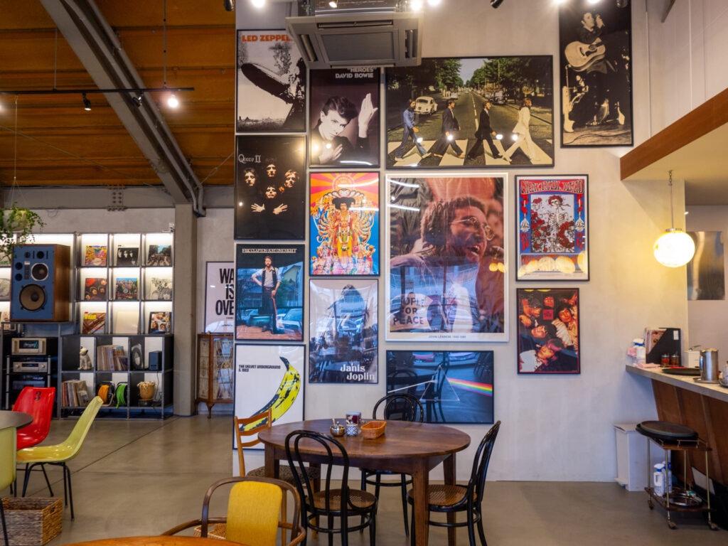 OLD SOULの店内