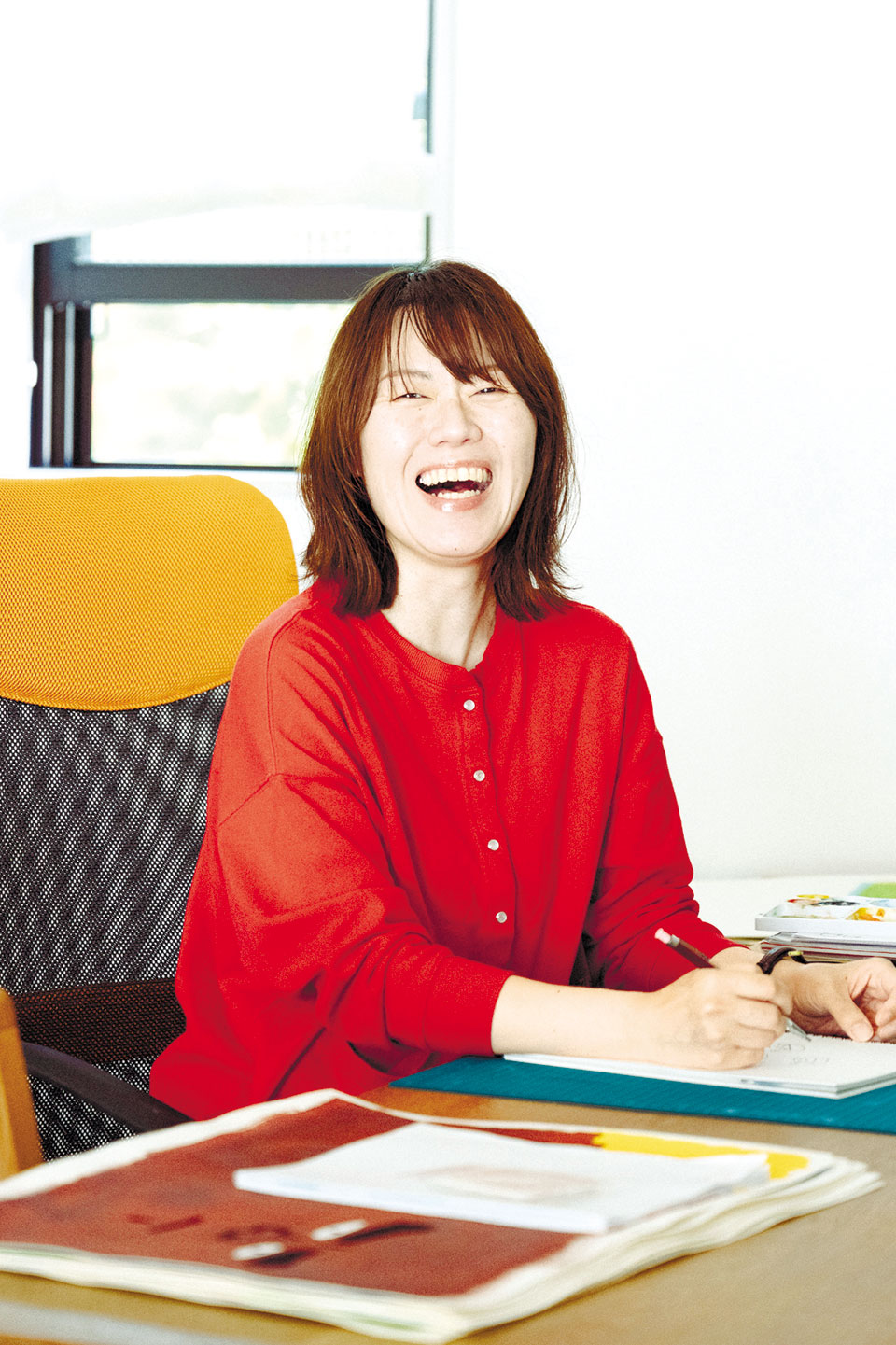 絵本作家 杉原 やすさん