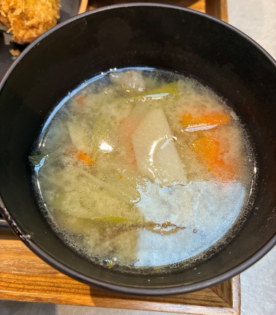 具沢山の豚汁