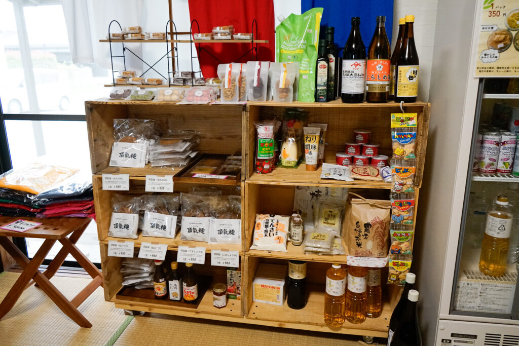 「頂氣麺専門店 稲作」の店内5