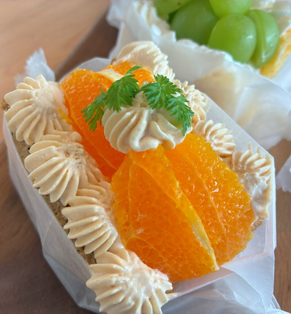 オレンジキャラメルサンド（480円）