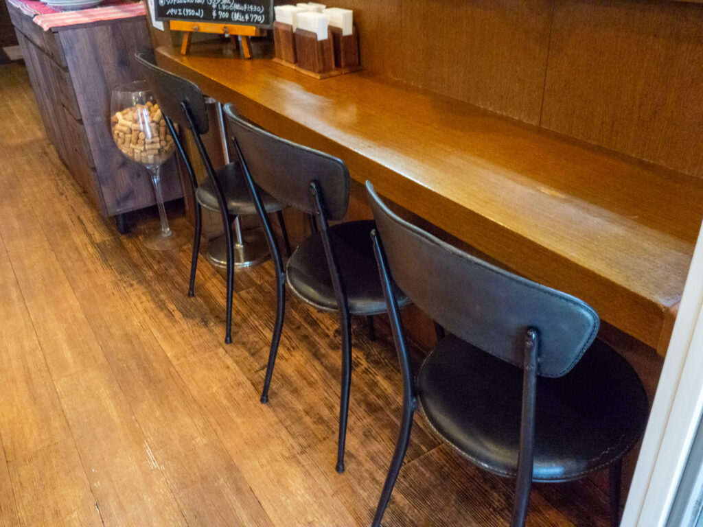 たかはしの店内