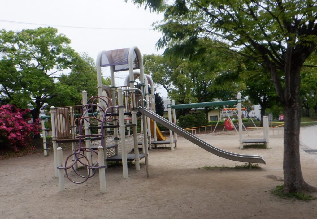 平成中央公園の遊具