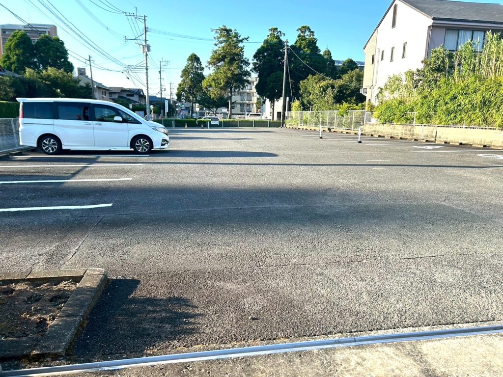 HEIKEYAの駐車場