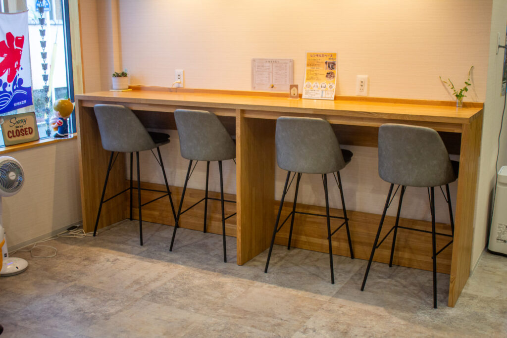 おむすび茶房 勅の店内