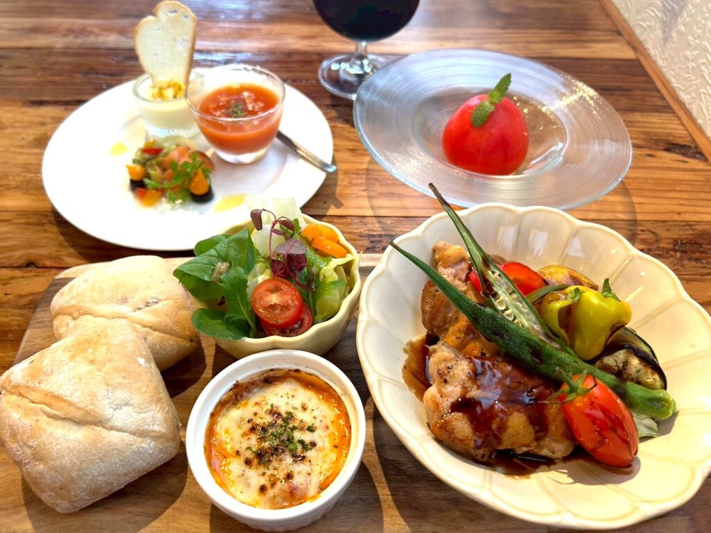 MINA COCOのランチ