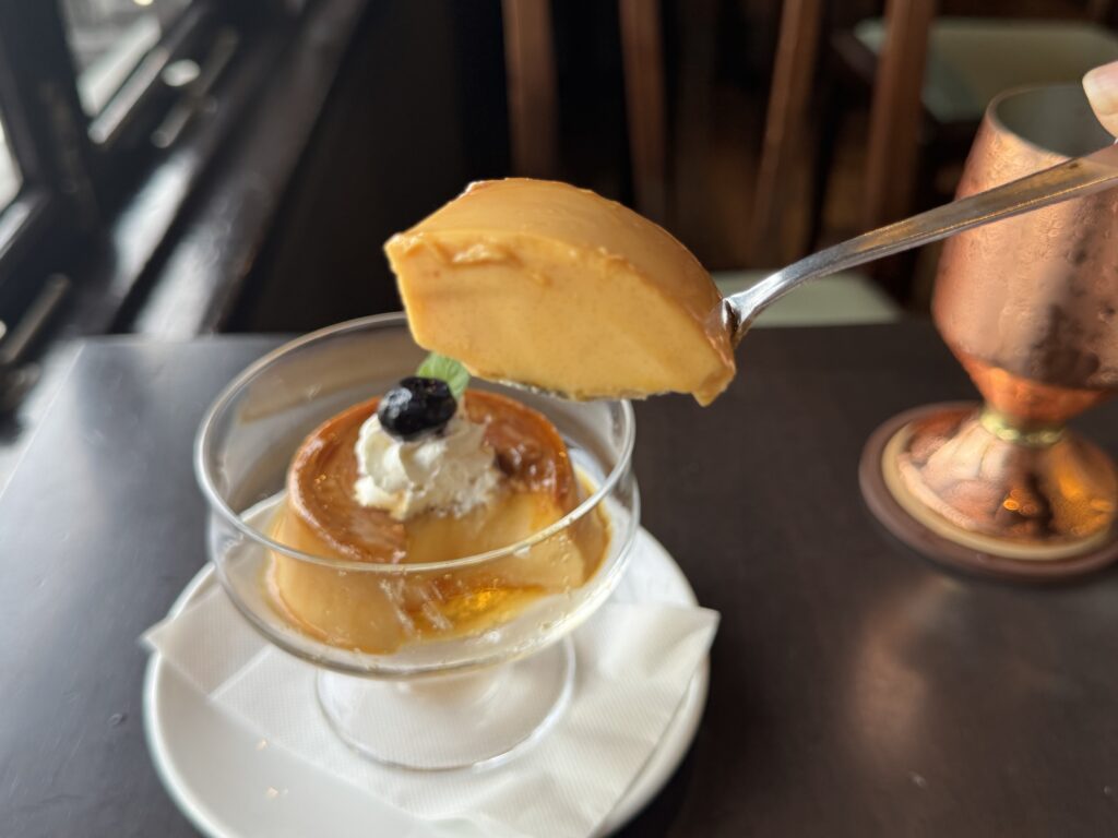 長崎次郎喫茶室のクラッシックプリン