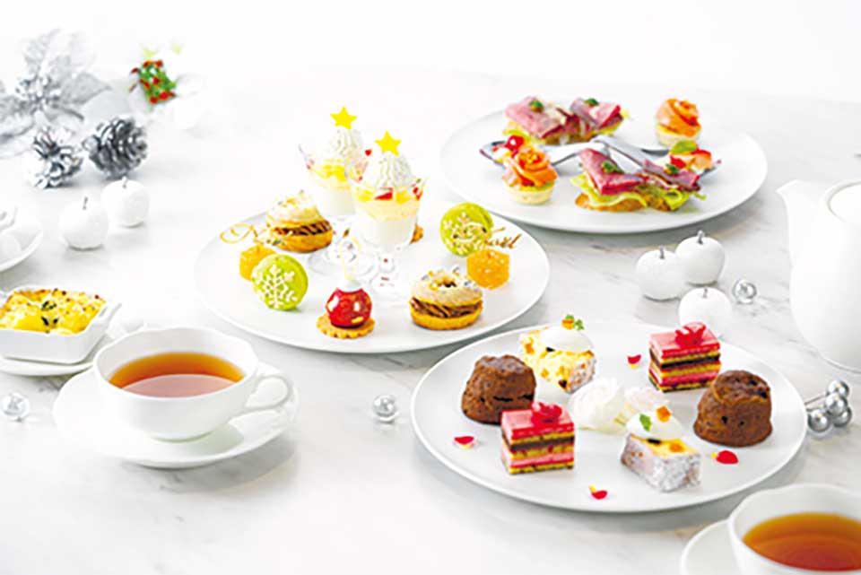 ＋900円で、通常1600円のグラススパークリングワインも楽しめます