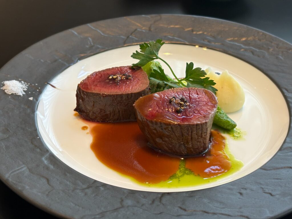 トラットリアコチネラの肉料理