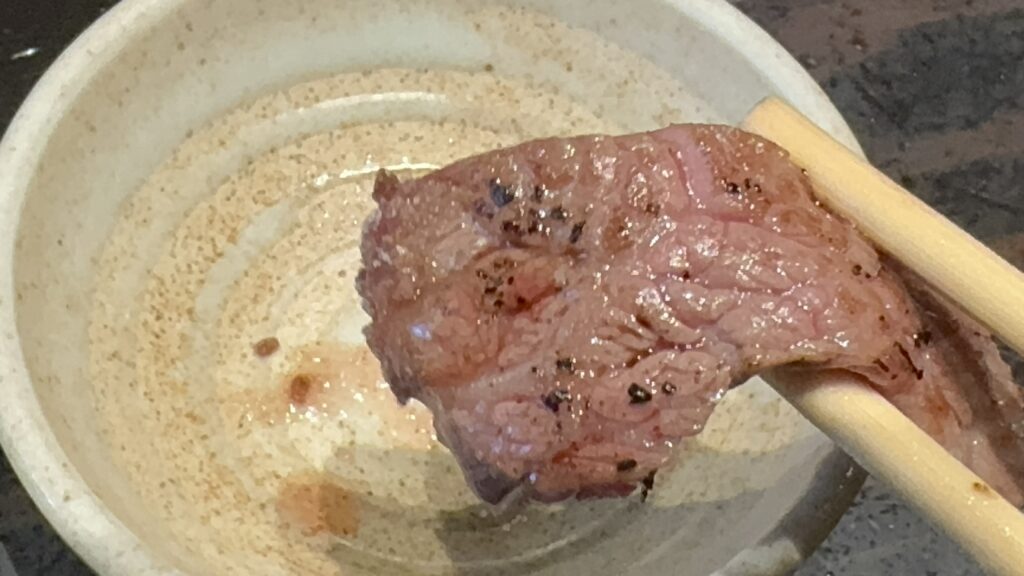 溶岩焼き膳の岩塩