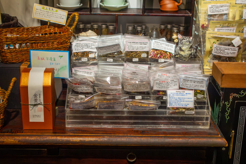 chinese cafe Andingの店内