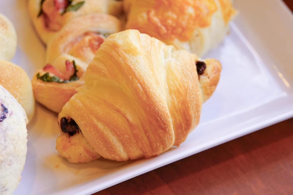 もっちりクロワッサン