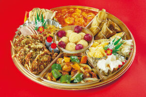 中華鉢盛り（4～5人前、1万7000円）