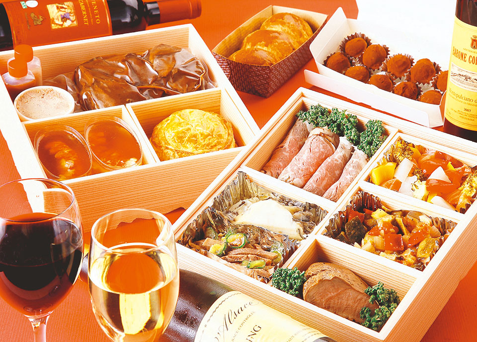 ワインにピッタリな料理などを詰め込んだ「迎春用オードブルセット」（3～4名様分）3万円（写真はイメージ、内容は一部変更あり）