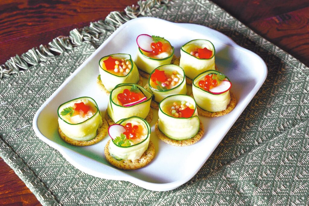 フィンガーフード「めんたいポテサラカナッペ」