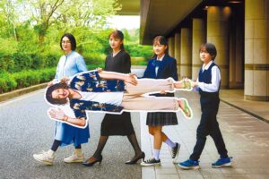 （C）2025 「兄を持ち運べるサイズに」製作委員会