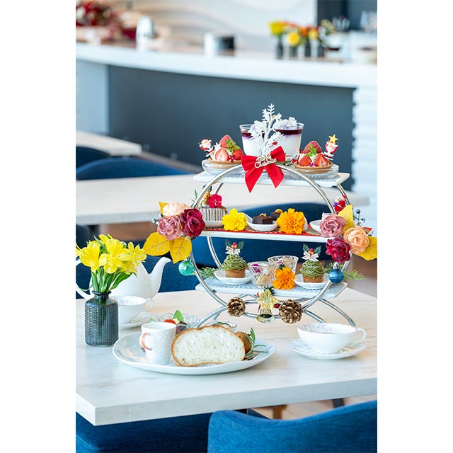 できるだけ県産食材にこだわった、12月の「クリスマスアフタヌーンティー」1人4000円（写真は2人分・12/25まで・前日までの予約がおすすめ）