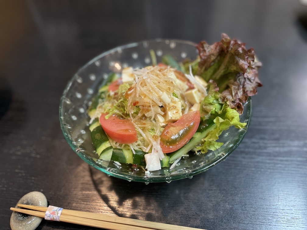 炭火専科　梟のふくろうサラダ