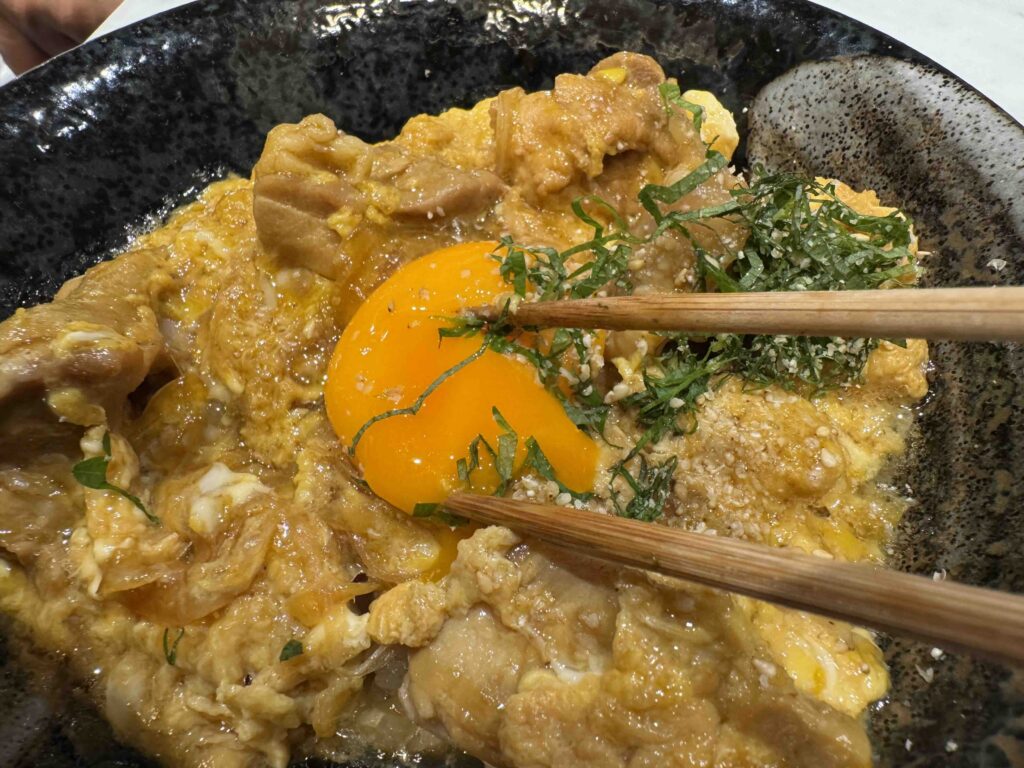 とろうま卵の贅沢親子丼