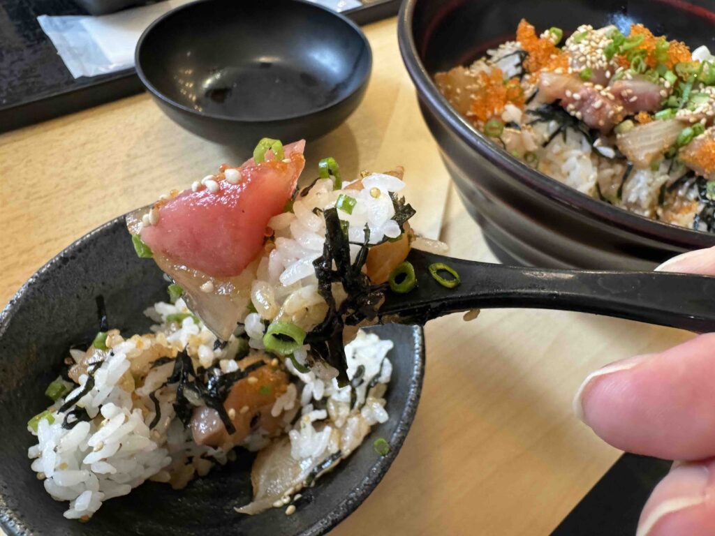 海鮮漬け丼