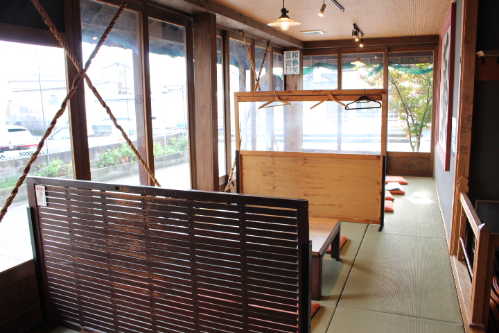 てんまや　店内