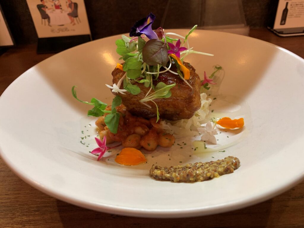 Hiroバルのあそび豚のコンフィ