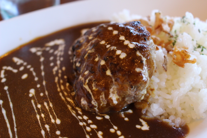 ハンバーグカレー