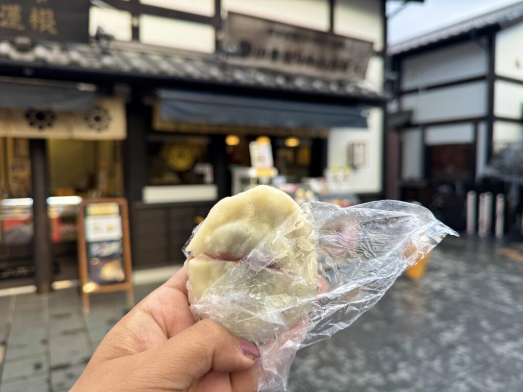 いきなりやわたなべのいきなりだんご