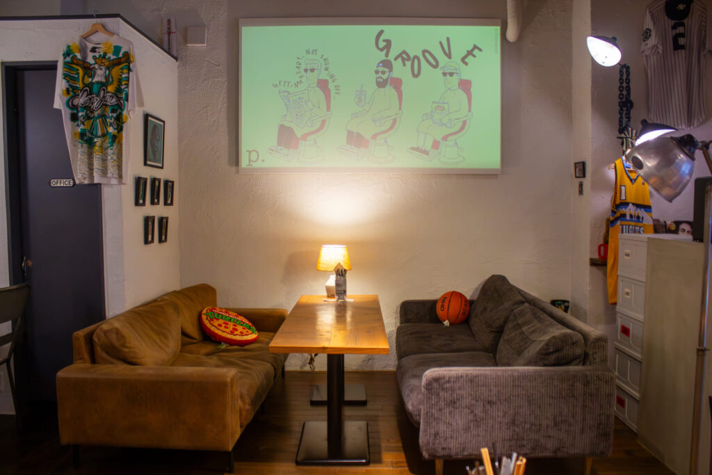 LIKE A TAVERNの店内