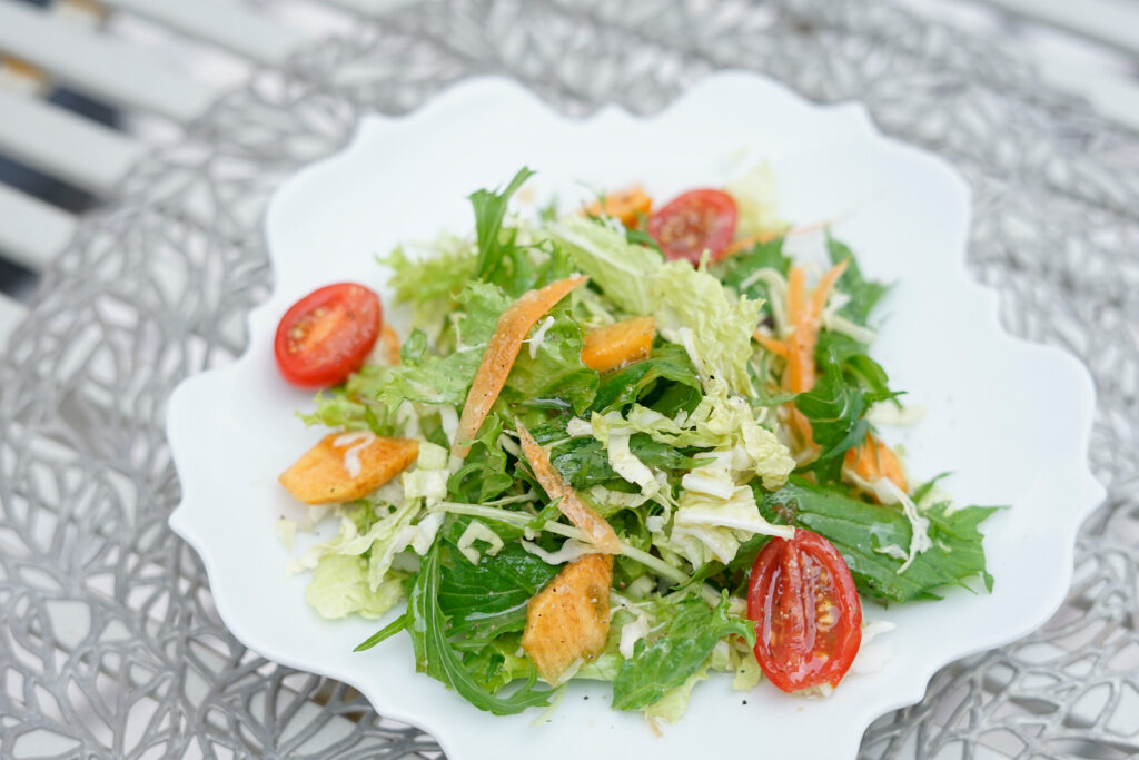 Garden Cafe 28のパスタセットに付いているサラダ