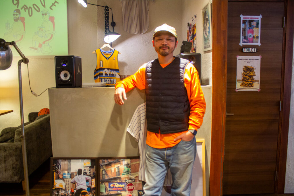 LIKE A TAVERNの店主 土師さん