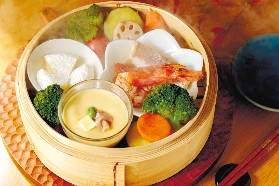 一度に3品が完成! お手軽ワンプレート蒸し