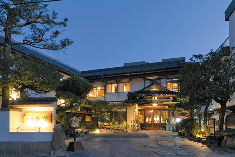 国登録有形文化財の宿 旅館 芳野